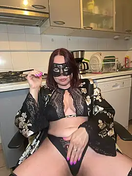 Snapshot of la_petite_prunette69 chatting on 04-24-26, 04:26 la petite prunette69 online show from 04-24-26, 04:26