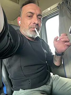 Snapshot of dzhakar chatting on 03-11-25, 12:17 dzhakar online show from 03-11-25, 12:17