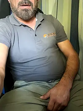 Snapshot of dzhakar chatting on 09-10-25, 11:43 dzhakar online show from 09-10-25, 11:43