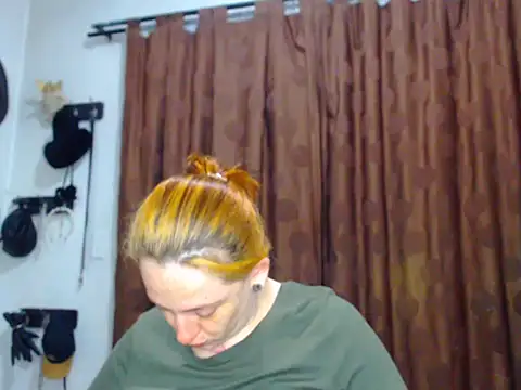 Snapshot of Redhead_incandy chatting on 07-05-26, 07:04 Redhead incandy online show from 07-05-26, 07:04