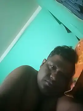 Snapshot of ssamit0808 chatting on 12-19-24, 04:57 ssamit0808 online show from 12-19-24, 04:57