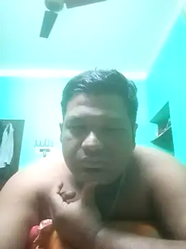 Snapshot of ssamit0808 chatting on 01-05-25, 09:03 ssamit0808 online show from 01-05-25, 09:03