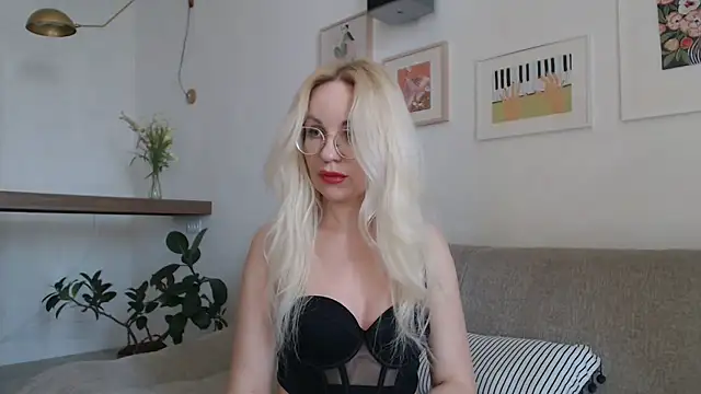 Nurse Doc online show from 04-06-26, 07:20