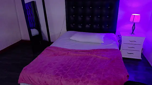 Mrs booty online show from 02-18-25, 08:14