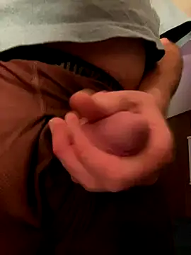 Snapshot of Helmut1971 chatting on 11-16-25, 10:10 Helmut1971 online show from 11-16-25, 10:10