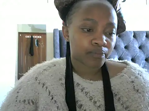 Snapshot of Brown_sexy chatting on 01-16-25, 01:04 Brown sexy online show from 01-16-25, 01:04