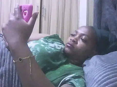 Brown sexy online show from 01-10-26, 11:53