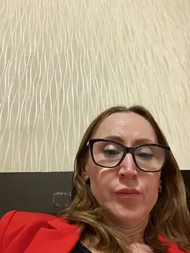 LauraDavis online show from 05-17-26, 09:55