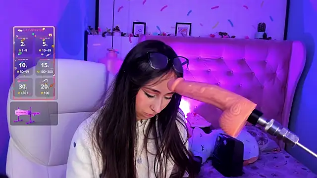  cloe martinez online show from 01-29-25, 02:09