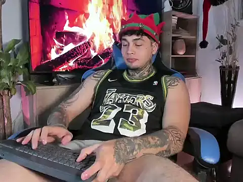 Snapshot of sebastian_lopez18 chatting on 12-04-25, 03:05 sebastian lopez18 online show from 12-04-25, 03:05