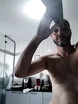 Maiconp78 online show from 02-28-25, 10:20