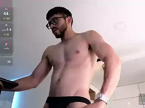 Phantom Bigger1 online show from 12-05-25, 03:41