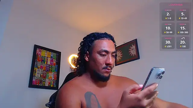 Snapshot of yosoy_enzo2020 chatting on 07-12-26, 04:14 yosoy enzo2020 online show from 07-12-26, 04:14