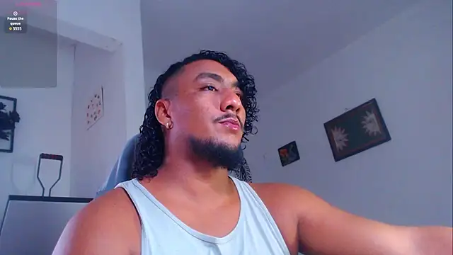 Snapshot of yosoy_enzo2020 chatting on 07-20-26, 10:34 yosoy enzo2020 online show from 07-20-26, 10:34