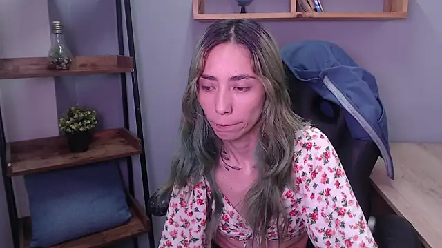 Erika Stevens online show from 11-20-25, 12:55