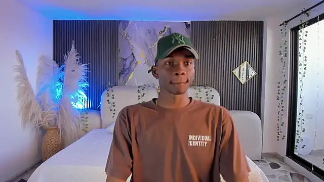 Snapshot of JacksonMuller_ chatting on 01-17-26, 01:38 JacksonMuller online show from 01-17-26, 01:38