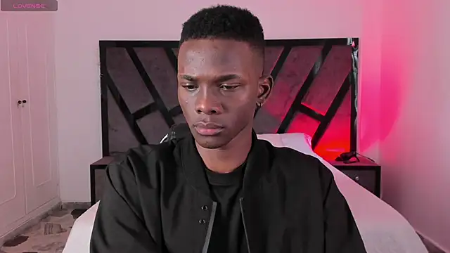 Snapshot of JacksonMuller_ chatting on 02-17-26, 01:29 JacksonMuller online show from 02-17-26, 01:29