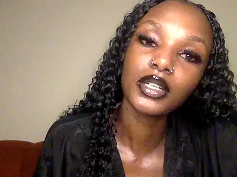 mavelous mia online show from 06-29-26, 01:56