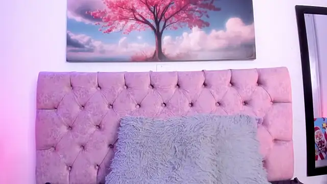 Abbyy Brooks online show from 12-10-24, 01:43