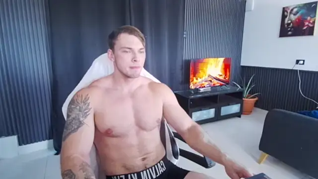 YourHotGreg online show from 05-25-26, 06:03