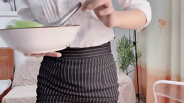 Mono-Stewardesss online show from 04-06-26, 03:15