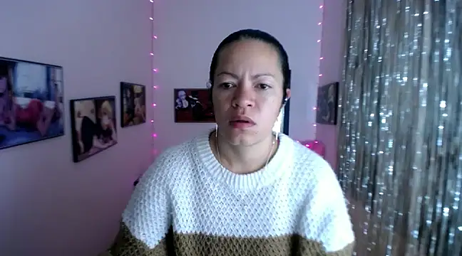 Cristal w online show from 02-18-25, 12:06