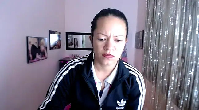 Cristal w online show from 03-06-25, 06:37