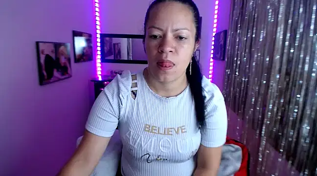 Cristal w online show from 03-07-25, 01:18