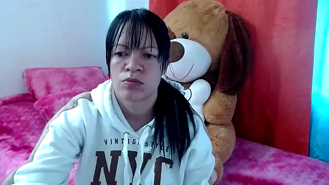 Cristal w online show from 02-13-26, 02:57