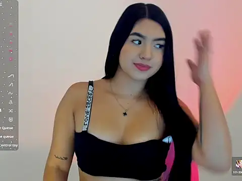 Snapshot of shellyrayh1 chatting on 11-11-25, 02:44 shellyrayh1 online show from 11-11-25, 02:44