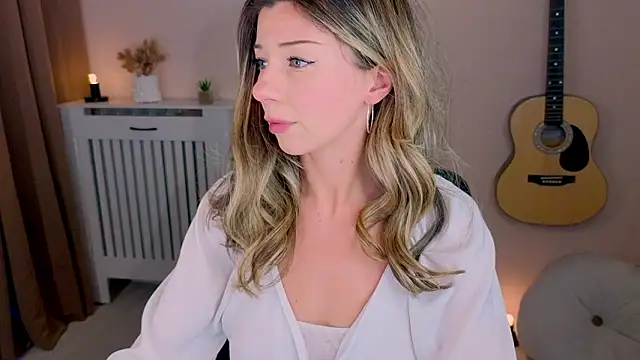 Lenamuti25 online show from 03-31-26, 10:37