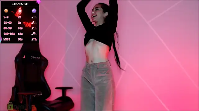 lilylouisee online show from 03-05-25, 01:39