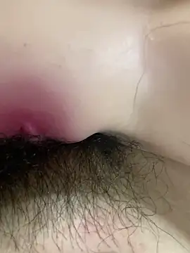 Snapshot of Beijing2000 chatting on 12-13-24, 11:28 Beijing2000 online show from 12-13-24, 11:28