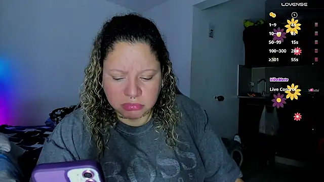 mariana maze online show from 02-17-25, 05:47