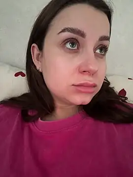 Snapshot of ellie_ssexy chatting on 02-21-26, 05:19 ellie ssexy online show from 02-21-26, 05:19