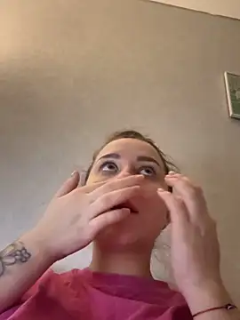 Snapshot of ellie_ssexy chatting on 02-21-26, 09:16 ellie ssexy online show from 02-21-26, 09:16