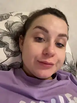 Snapshot of ellie_ssexy chatting on 02-25-26, 09:24 ellie ssexy online show from 02-25-26, 09:24