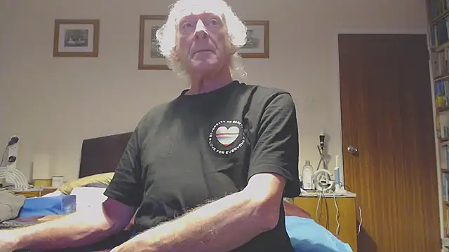 WaverlyKernow online show from 01-10-25, 08:07