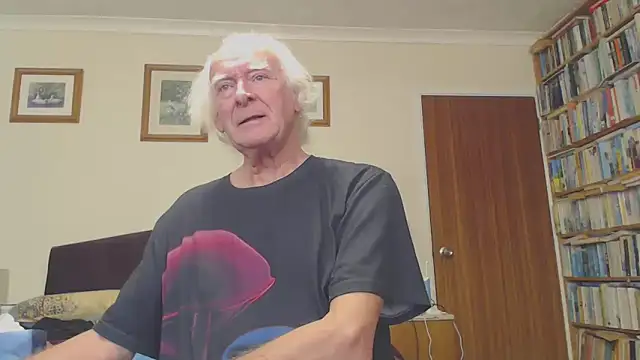 WaverlyKernow online show from 01-12-25, 02:19