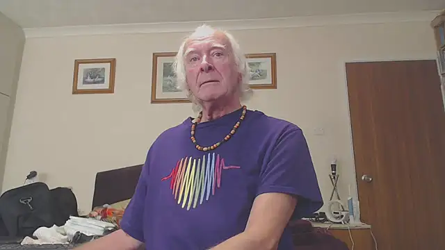 WaverlyKernow online show from 02-12-25, 10:24