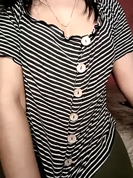 Snapshot of yourkajal chatting on 02-23-25, 04:57 yourkajal online show from 02-23-25, 04:57