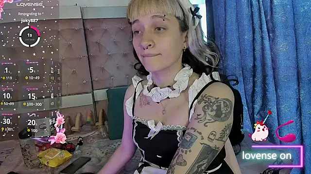 Snapshot of neeko_princes chatting on 06-30-26, 12:39 neeko princes online show from 06-30-26, 12:39