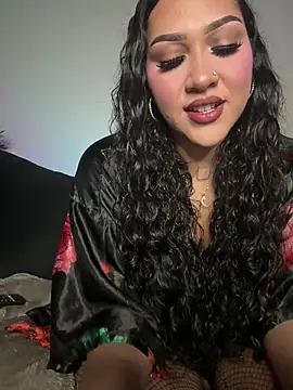 Snapshot of Lickplayofficial chatting on 06-16-26, 02:36 Lickplayofficial online show from 06-16-26, 02:36