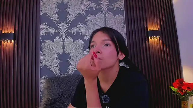  shantal smith online show from 09-26-25, 05:06