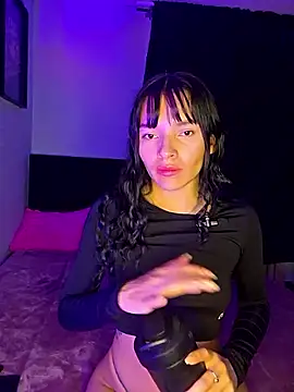 Snapshot of _shantal_smith chatting on 05-03-26, 05:24 shantal smith online show from 05-03-26, 05:24