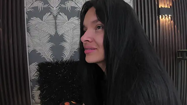 Snapshot of _shantal_smith chatting on 06-12-26, 12:59 shantal smith online show from 06-12-26, 12:59