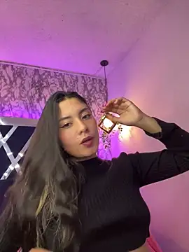 Snapshot of Lia_14_ chatting on 02-01-25, 02:45 Lia 14 online show from 02-01-25, 02:45