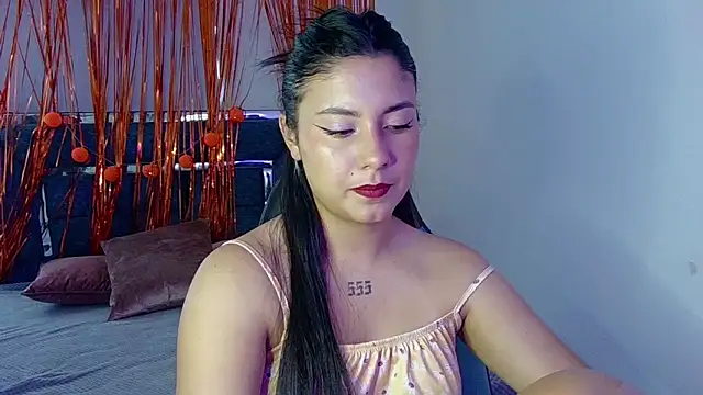 Lia 14  online show from 11-19-25, 03:34