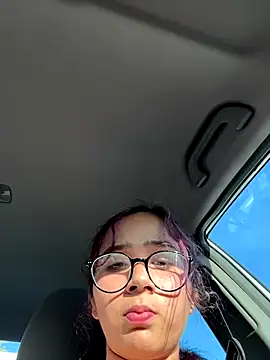 Snapshot of paopira chatting on 10-25-25, 11:54 paopira online show from 10-25-25, 11:54