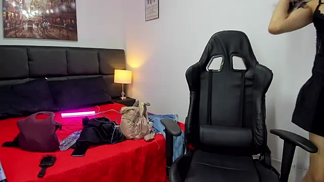 Megan Miles02 online show from 03-07-25, 08:00